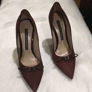 Women’s high heel pump